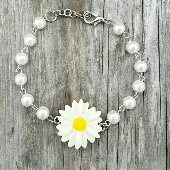 Daisy Pale Pink Buttery Bracelets 2 Piece Set New - Picture 6 of 8